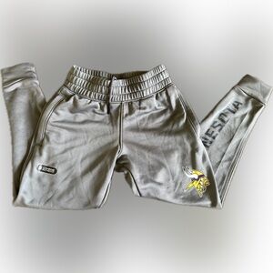 Under Armour Minnesota Vikings jogger size YXS
